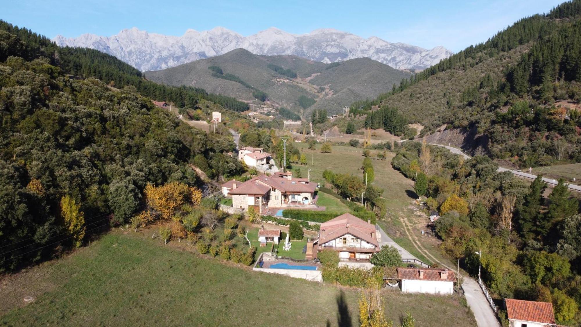 Apartamentos Rurales Valverde Potes Luaran gambar