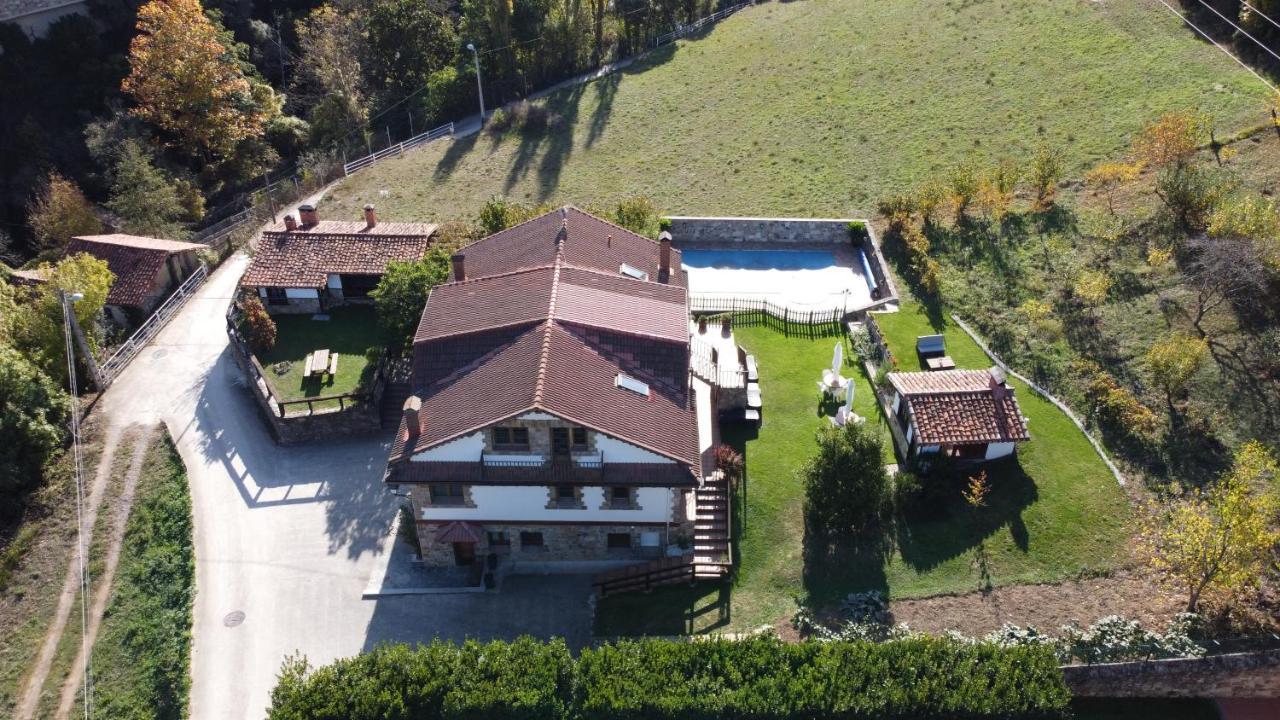 Apartamentos Rurales Valverde Potes Luaran gambar