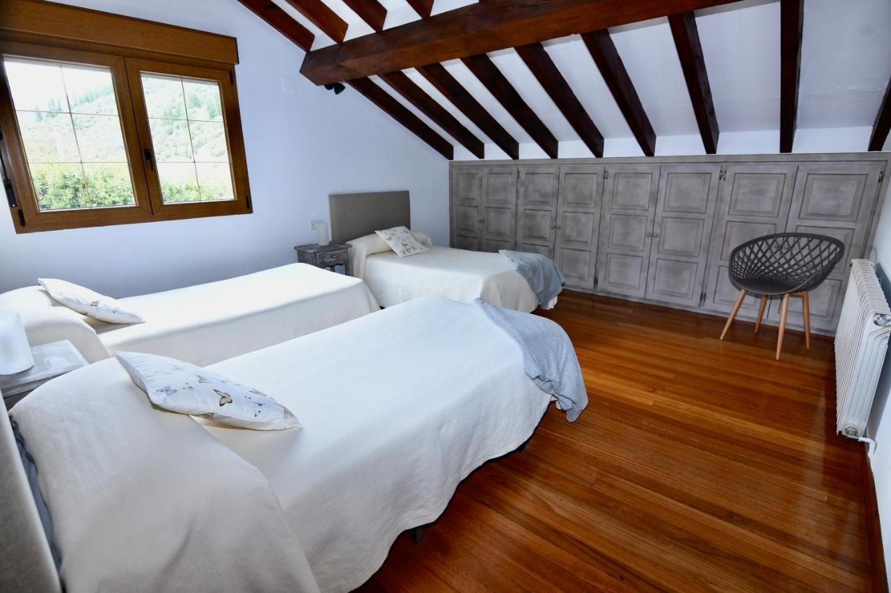 Apartamentos Rurales Valverde Potes Luaran gambar