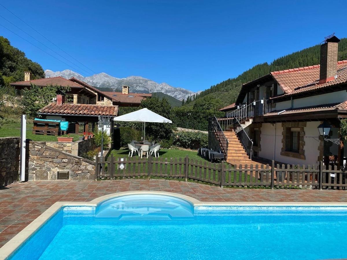 Apartamentos Rurales Valverde Potes Luaran gambar